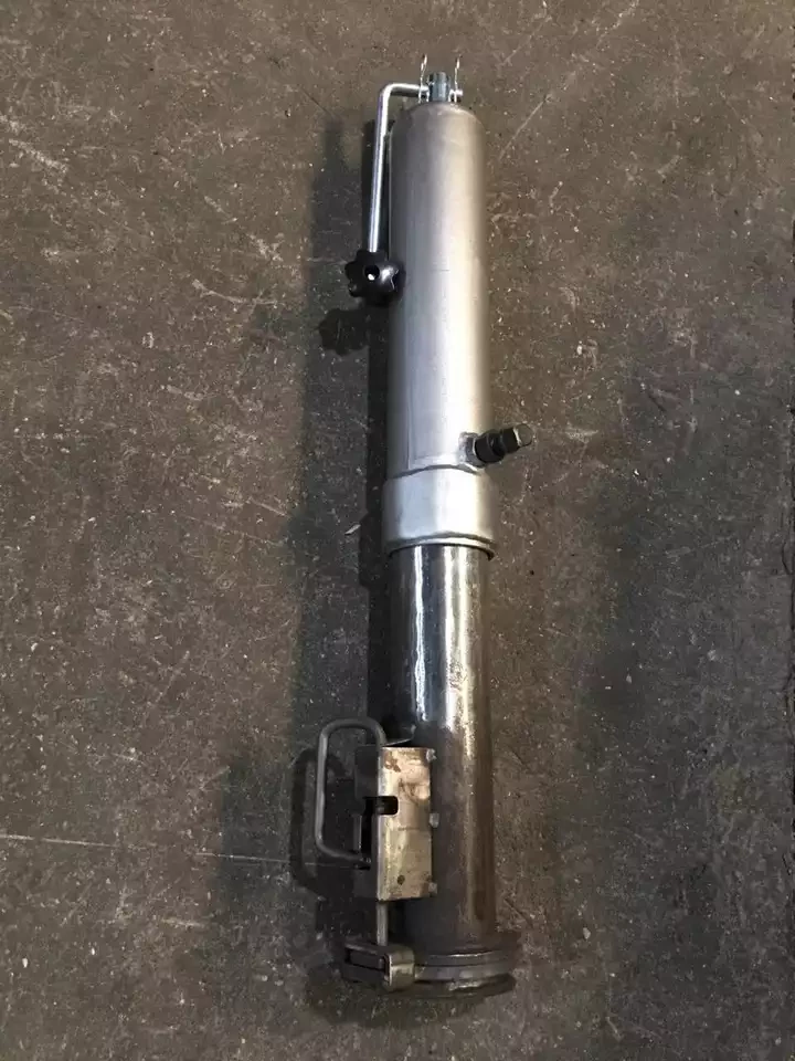 Ningbo jingyi Heavy duty universal Ball Hitch Round Adjustable Gooseneck Trailer Coupler