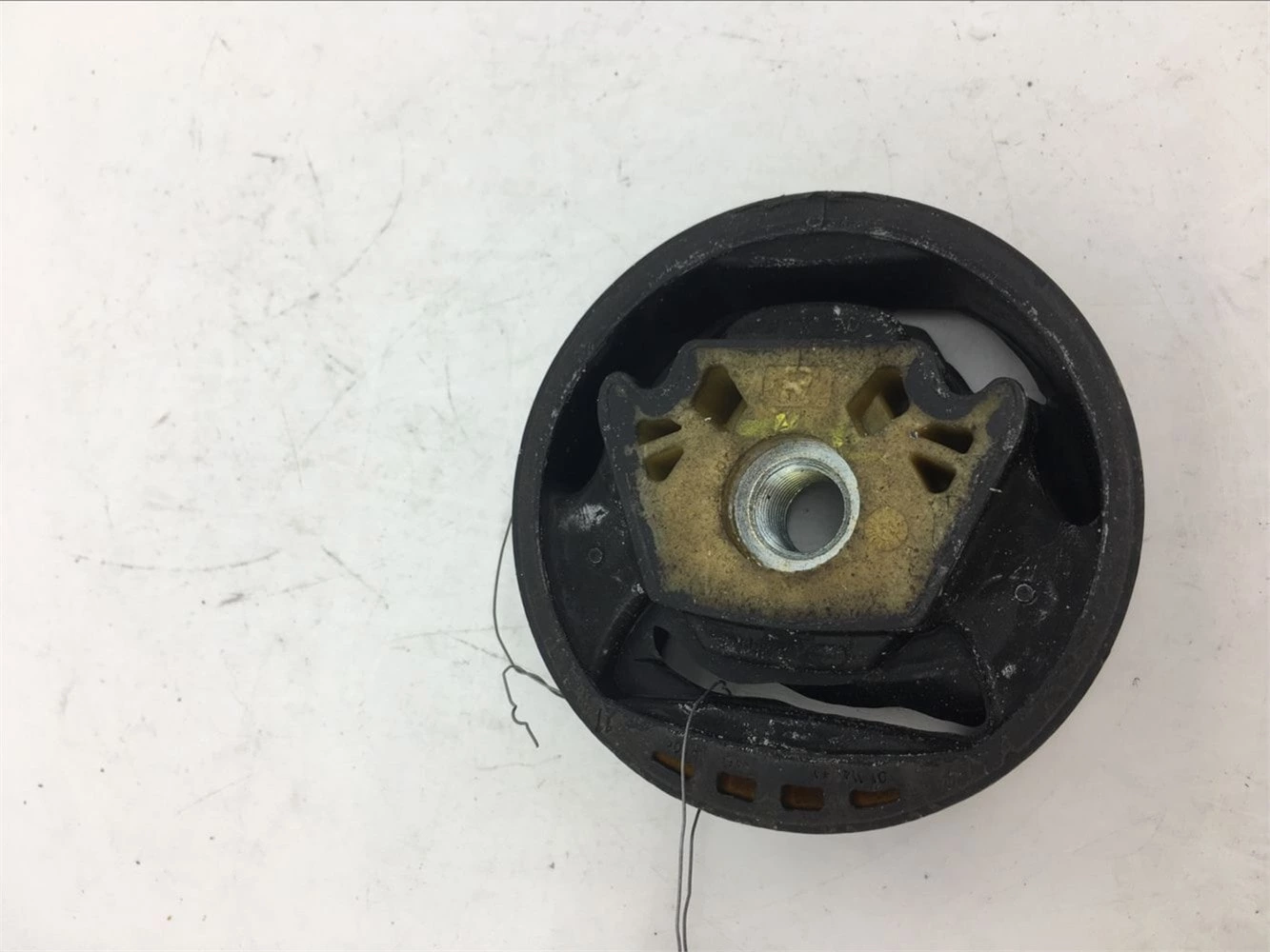 VW BEETLE A5 Engine Mounting Upper Bonded Rubber Bush 1K0199868R  1K0 199 868P A4925