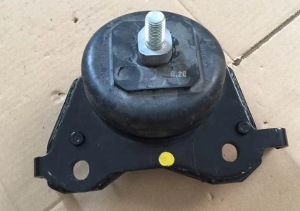 1C01169 TOYOTA LAND CRUISER Engine Mounting  12362-38010